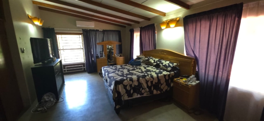 4 Bedroom Property for Sale in Songloed North West